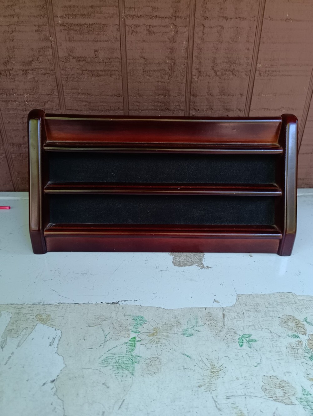 Challenge Coin Holder